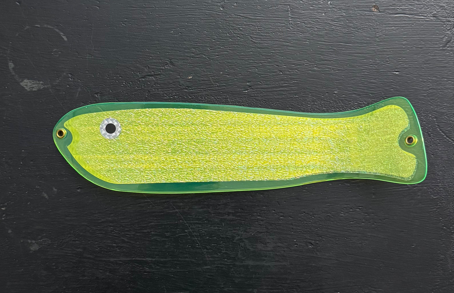 Chartreuse SUV - Shimmering Elf