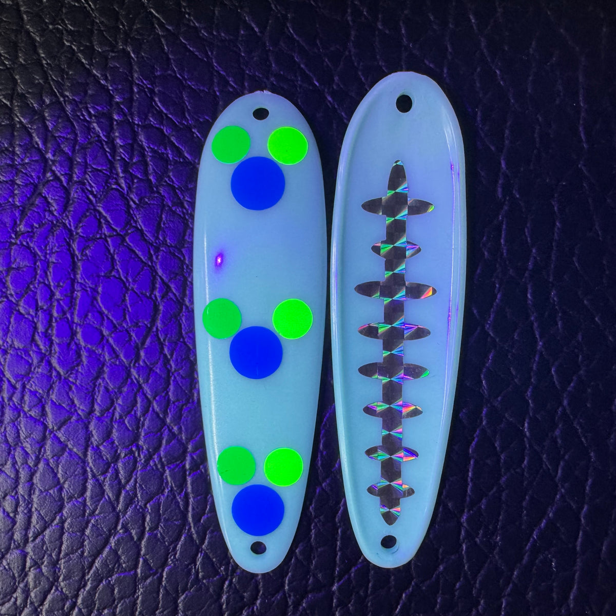 Wilson F - Oregon - Custom Salmon Buster Spoons + UV Lights x2